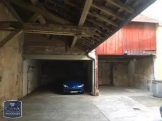 Immeuble à vendre 328.52m²