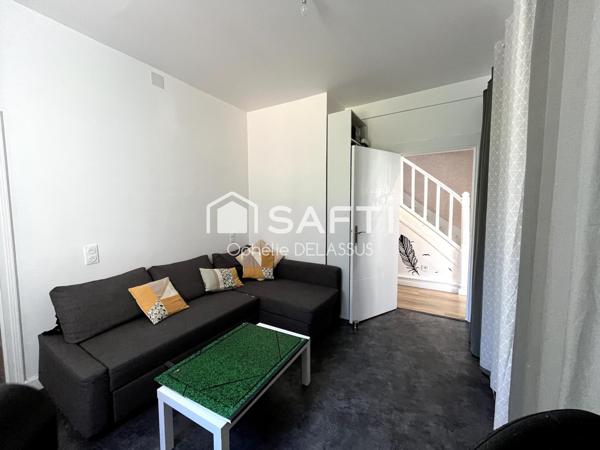 À SAINT-CLÉMENT, MAISON FAMILIALE AVEC GARAGE ET GRAND TERRAIN