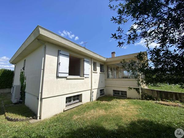 Aux abords de Castillonnès, maison sur sous-sol