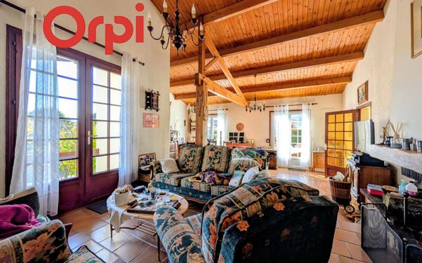 Maison à vendre    5 pièces •  Échillais