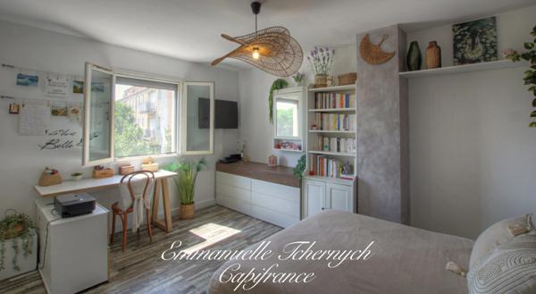 Miramas - Maison 4 pièces 80 m² - 3 chambres - Terrasse 35 m² - 2 parkings - DPE B