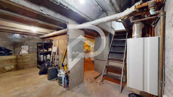 Vente                                                      Maison
                        
                     5 pièces                      106 m2                     à Marly-le-Roi