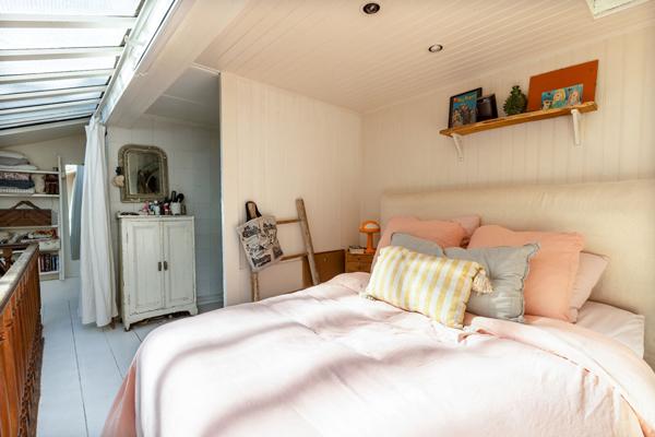 EXCLUSIVITÉ : Atelier d'Artiste - Esprit Loft & Verrière - Abbesses / Montmartre