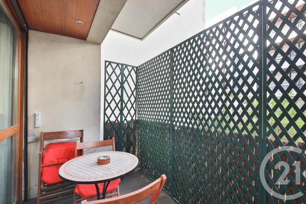 Appartement F5 à vendre  4 pièces - 101,03 m 2   PARIS  - 75016