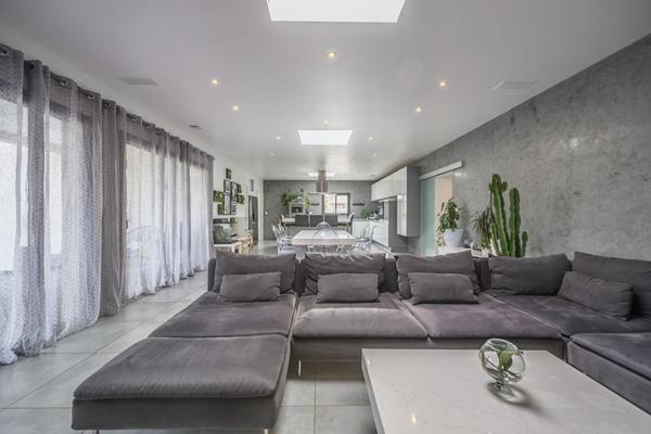Volumes, lumière et confort optimal pour cette maison contemporaine