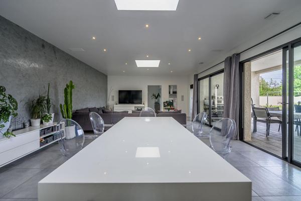 Volumes, lumière et confort optimal pour cette maison contemporaine