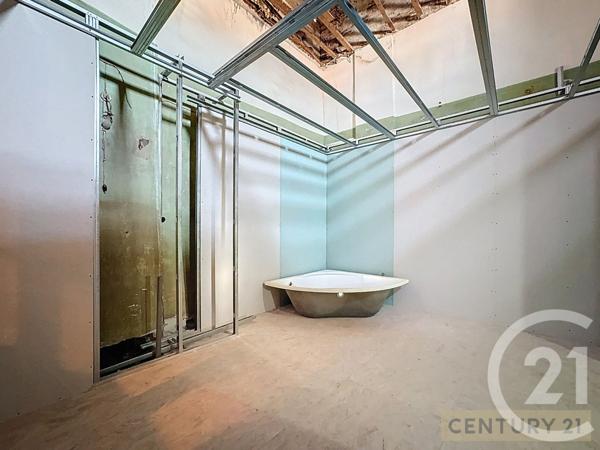 Maison à vendre  4 pièces - 217,40 m2 THUIR - 66