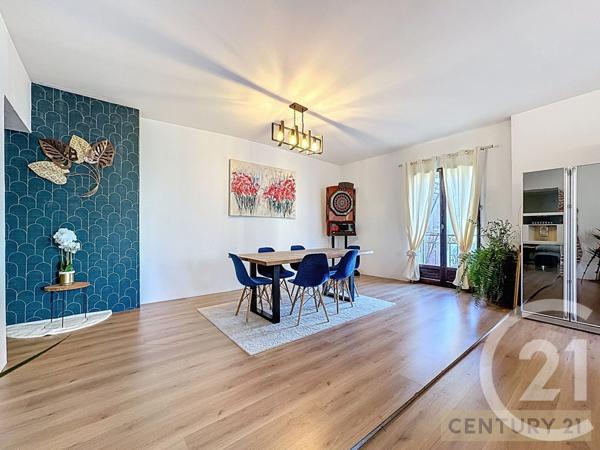 Maison à vendre  4 pièces - 217,40 m2 THUIR - 66