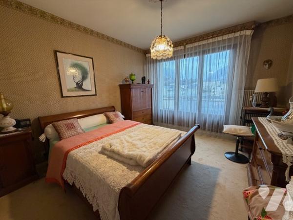 EXCLUSIVITE - ALBERTVILLE - APPARTEMENT - 2( possible 3) Chambres - Vue dégagée - Dernier Etage