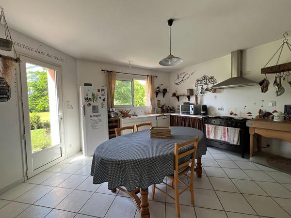 Pavillon 4 chambres 179m²  CISSE