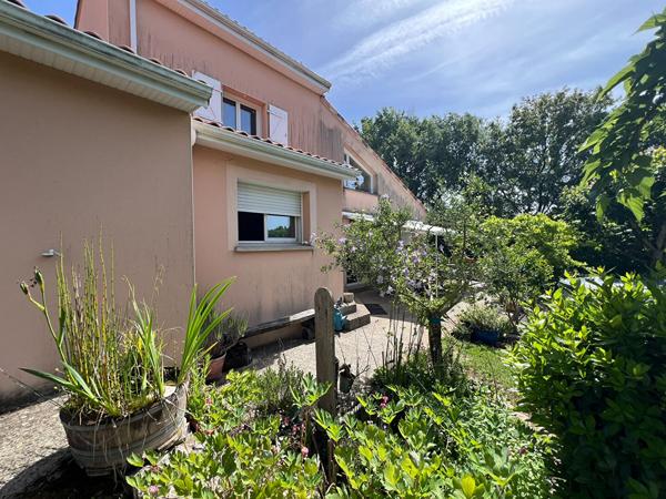 Pavillon 4 chambres 179m²  CISSE