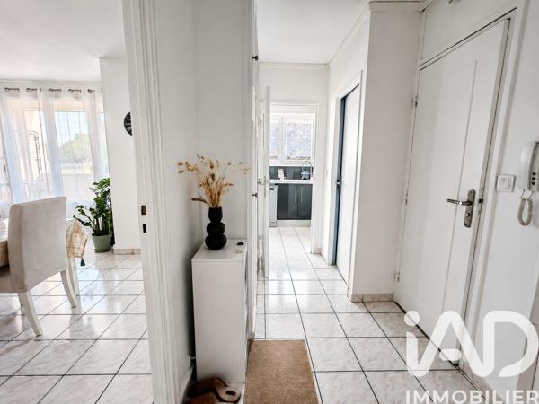 Appartement à vendre 4 pièces 64,78 m² Sainte-Geneviève-des-Bois