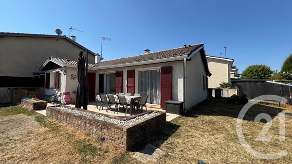 Maison à vendre  5 pièces - 81 m 2   CLAYE SOUILLY  - 77
