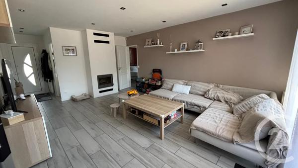 Maison à vendre  5 pièces - 81 m 2   CLAYE SOUILLY  - 77