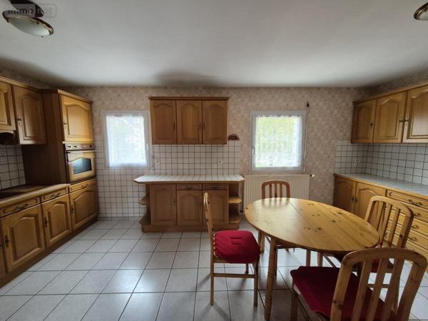 Appartement à louer à Malestroit dans le Morbihan (56140), ref : 56049-L1