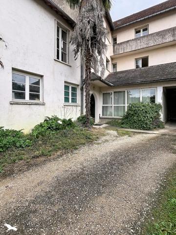 Immeuble à vendre 488 250 € Faverolles-sur-Cher 298 m² DPE D