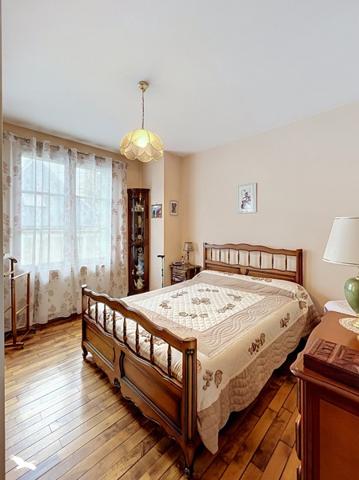 Immeuble à vendre 488 250 € Faverolles-sur-Cher 298 m² DPE D