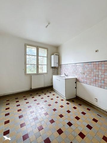 Immeuble à vendre 488 250 € Faverolles-sur-Cher 298 m² DPE D