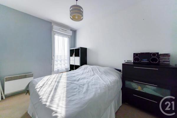 Appartement F2 à vendre  2 pièces - 43,12 m 2   VIGNEUX SUR SEINE  - 91