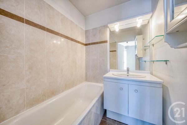 Appartement F2 à vendre  2 pièces - 43,12 m 2   VIGNEUX SUR SEINE  - 91