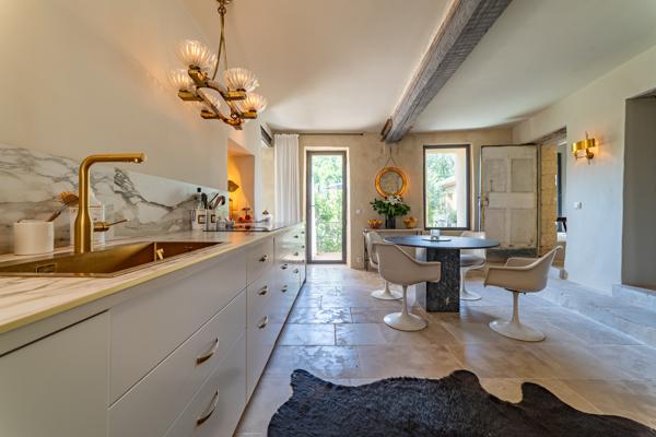 Uzès région - Un bijou caché à proximité du Pont du Gard Uzès (30700)