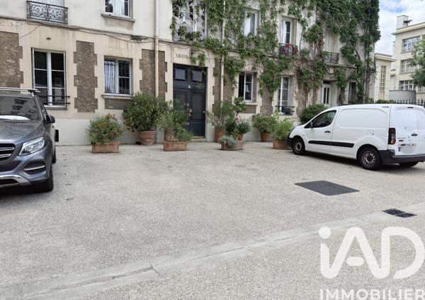 Parking à vendre 12 m² Paris 10