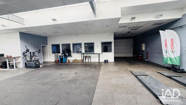 Location murs commerciaux  267 m² Vaux-le-Pénil