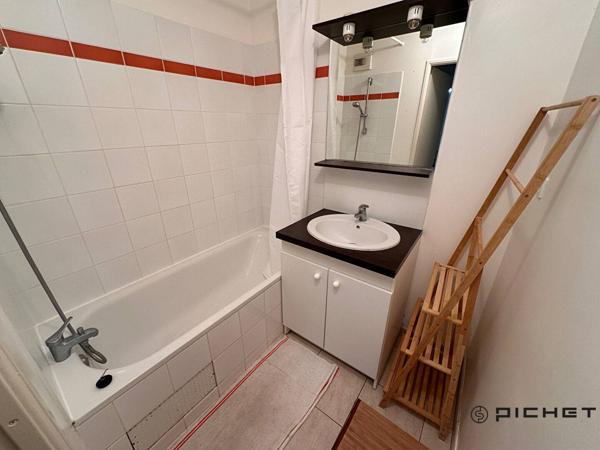 Appartement 3 pièces 57 m² BERGERAC - 24100