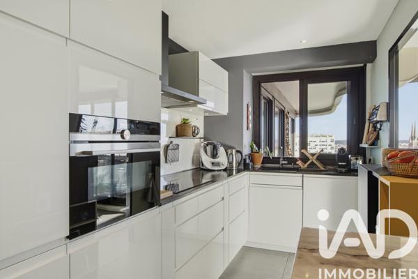 Appartement à vendre 4 pièces 104 m² Bordeaux