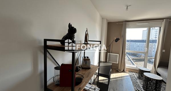 Location Studio meublé 19.76 m² - Tours 37100