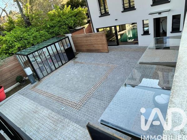 Maison à vendre 10 pièces 265 m² Saint-Maur-des-Fossés