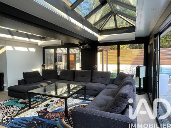 Maison à vendre 10 pièces 265 m² Saint-Maur-des-Fossés