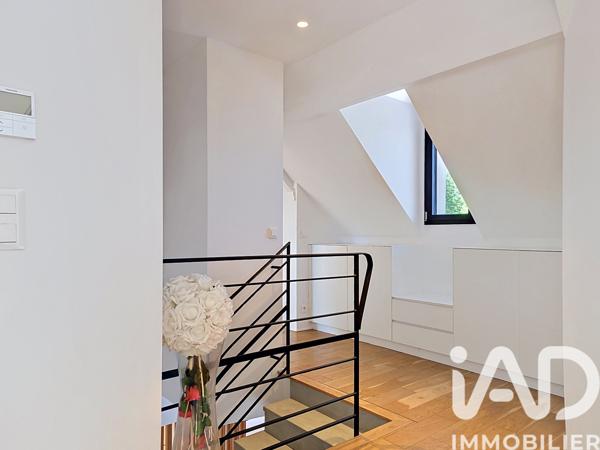 Maison à vendre 10 pièces 265 m² Saint-Maur-des-Fossés