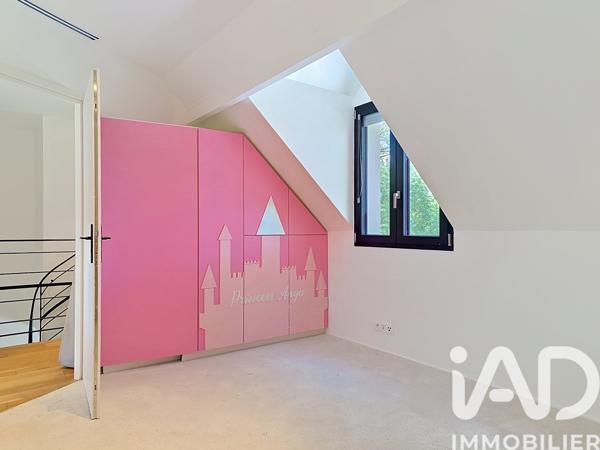 Maison à vendre 10 pièces 265 m² Saint-Maur-des-Fossés