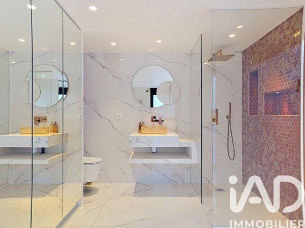 Maison à vendre 10 pièces 265 m² Saint-Maur-des-Fossés