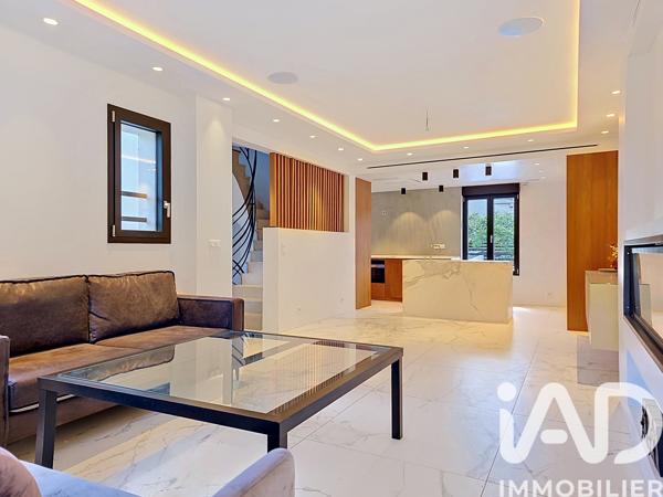Maison à vendre 10 pièces 265 m² Saint-Maur-des-Fossés
