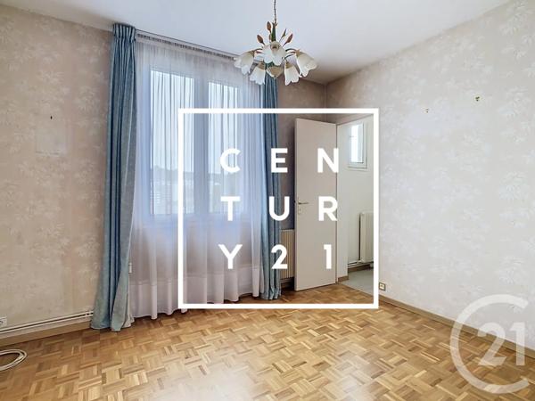 Immeuble à vendre  216,41 m 2   MEUDON  - 92
