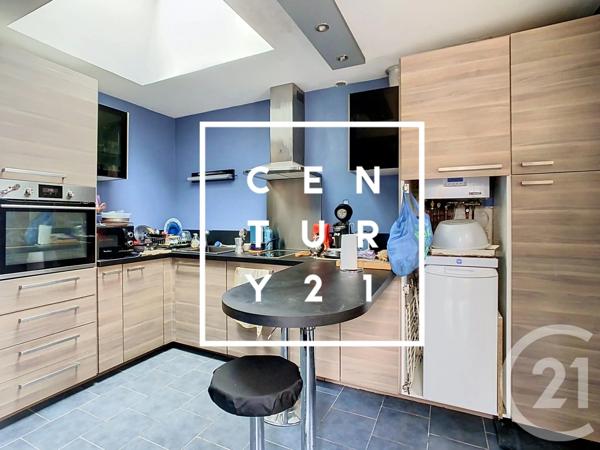 Immeuble à vendre  216,41 m 2   MEUDON  - 92