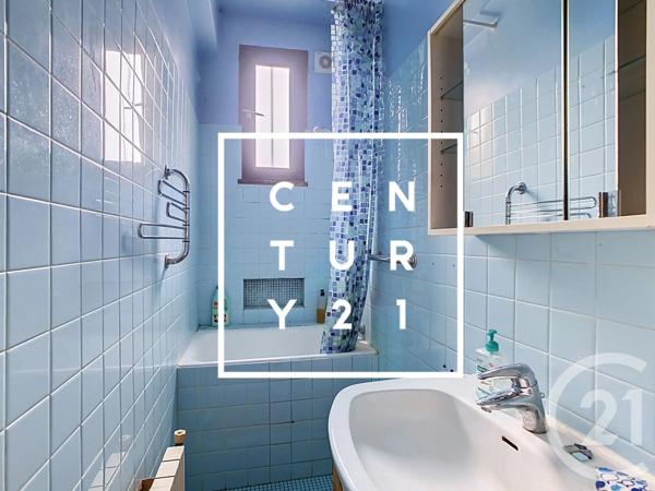 Immeuble à vendre  216,41 m 2   MEUDON  - 92
