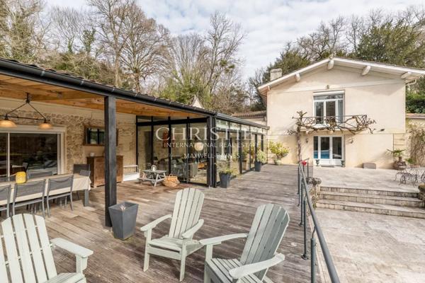 Cenac – Magnifique propriété rénovée du 18ème
