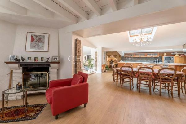 Cenac – Magnifique propriété rénovée du 18ème