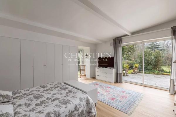 Cenac – Magnifique propriété rénovée du 18ème