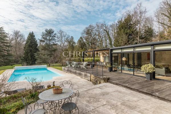 Cenac – Magnifique propriété rénovée du 18ème