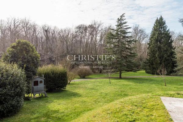 Cenac – Magnifique propriété rénovée du 18ème