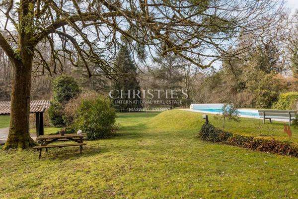 Cenac – Magnifique propriété rénovée du 18ème