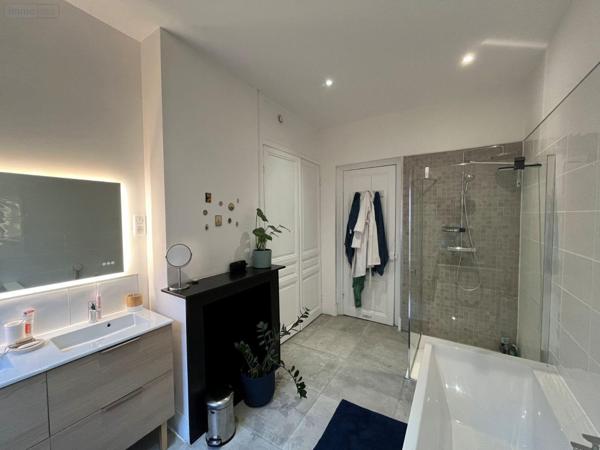 Maison de ville à vendre à Dunkerque dans le Nord (59240), ref : D1066   
MAIRIE