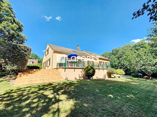 Achat maison près de ORGEVAL - 12 pièce(s) - 296 m² - 945 000 €