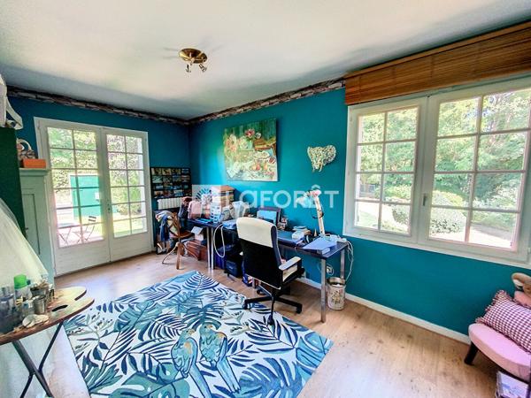 Achat maison près de ORGEVAL - 12 pièce(s) - 296 m² - 945 000 €