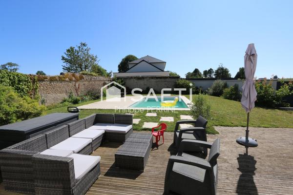 Maison de 5/6 pièces  hors lotissement avec piscine