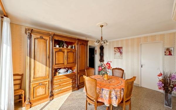 Appartement à vendre    4 pièces • 68 m2 Martigues